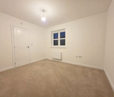 .Three bedroom detached house - Photo 3