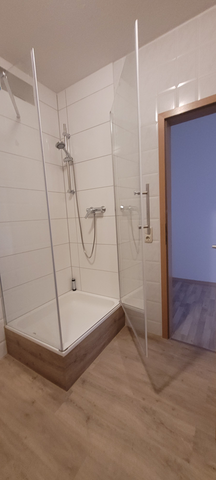 Exposé 1-0042-8 - Foto 5