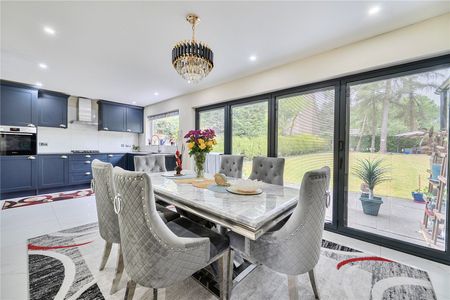 Arden Close, Bracknell, Berkshire, RG12 - Photo 3