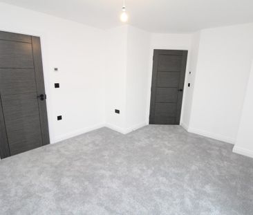 5 bedroom terraced house to rent - Photo 1