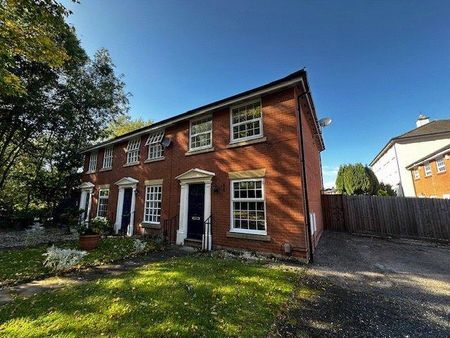 2 bedroom end of terrace house to rent - Photo 5