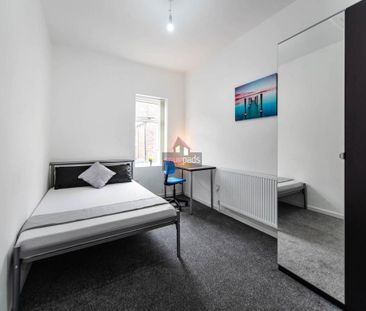 6 bedroom house to rent - Photo 4