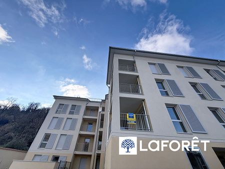 Appartement T3 près de BOURGOIN JALLIEU à louer - Photo 4