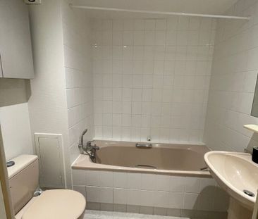 Location Appartement 1 pièce 28m² RENNES 35000 - Photo 5