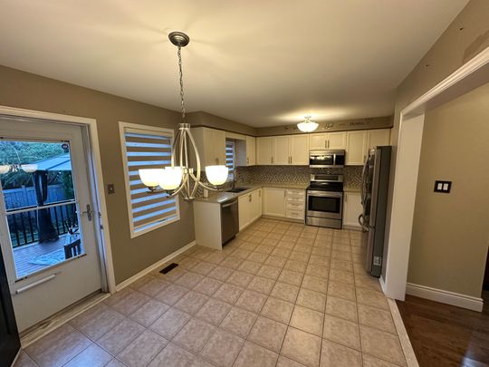 For Lease - 296 Duncan Lane, Milton, Ontario - Photo 1