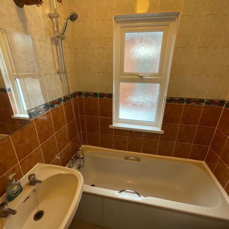 42 Manor Street, Belfast, BT14 6EA - Photo 1