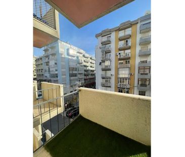 Rua Bernardo Francisco da Costa, Almada, Setúbal Municipality 2800-031 - Photo 1