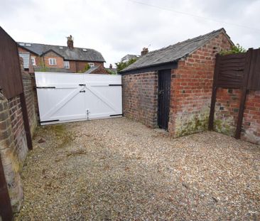 2 bedroom cottage to rent - Photo 2