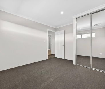 Low Maintenance Coastal Home - Photo 6
