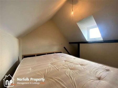 Gorleston, NR31 - Photo 4