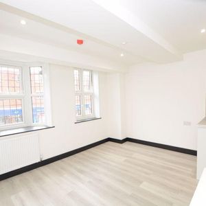 House share to rent - Photo 2