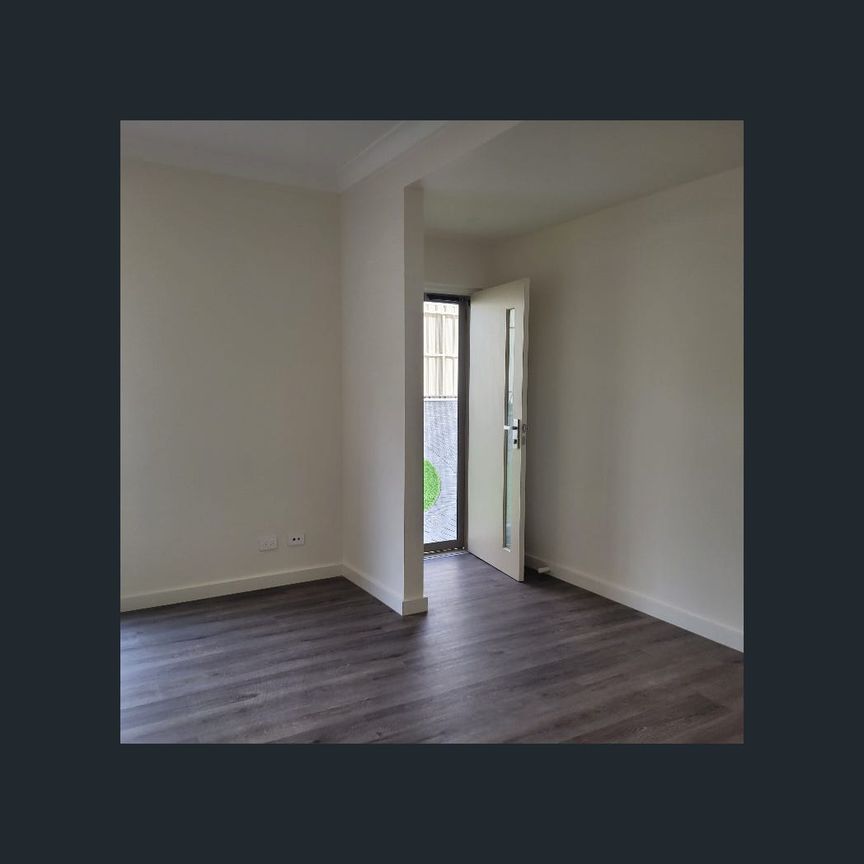 1/119 Valiant Road, Holden Hill, SA 5088 - Photo 1