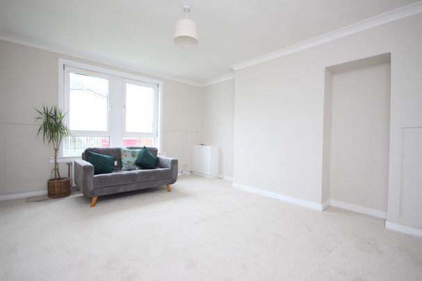 Kelvin Drive, Airdrie, ML6 - Photo 1