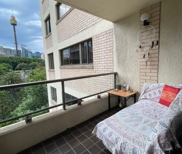 Woolloomooloo - Photo 1