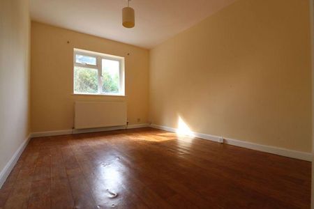 3 bedroom bungalow to rent - Photo 4