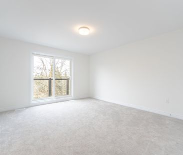 For Lease - 20 Folcroft Street, Brampton, Ontario - Photo 4