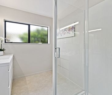 A/15 Edward Avenue, Orewa - Photo 4