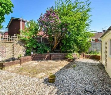 Maple Drive, Kings Worthy, SO23 - Photo 6