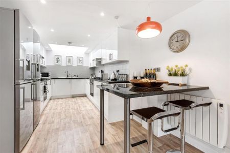 House share to rent - Photo 4