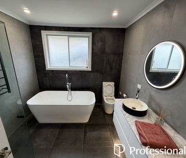 Beautiful Family Residence in East Doncaster Secondary College School Zone - Photo 5