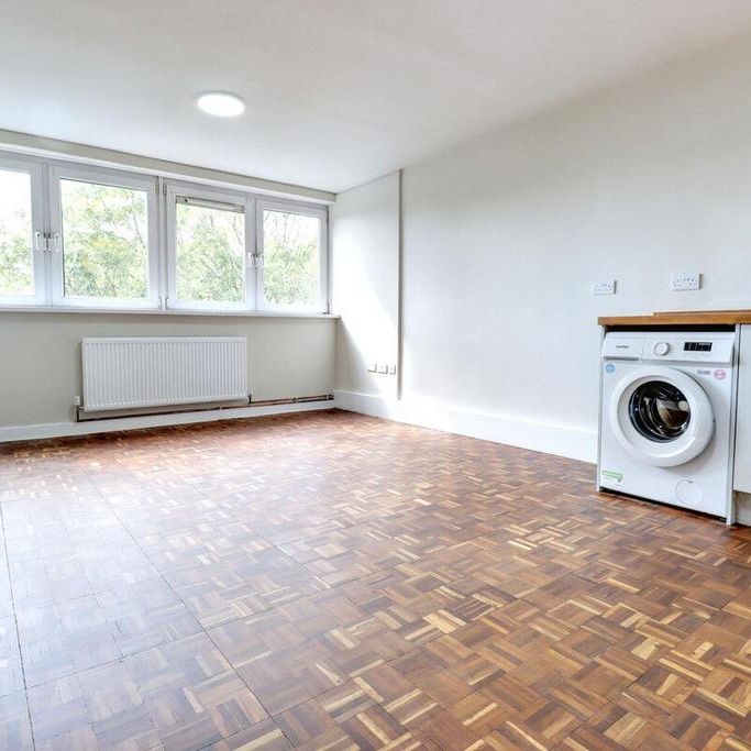 3 bedroom apartment to rent - Photo 1