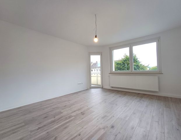 MIt gepflegten und weitlaüfigen Grünanlagen - Photo 1