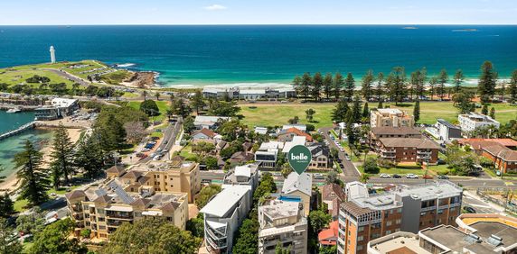 2/16 Harbour Street, Wollongong. - Photo 2