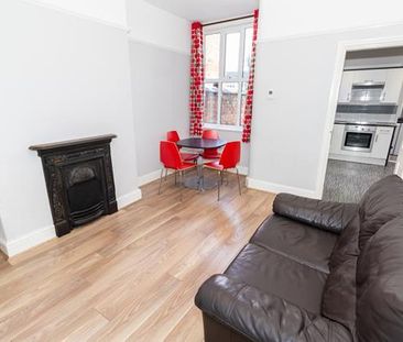 4 bedroom house share to rent - Photo 1