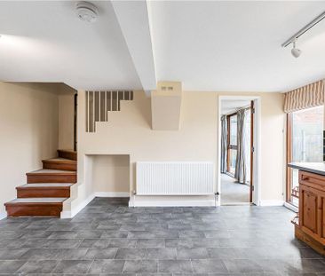 2 bedroom detached house to rent - Photo 5