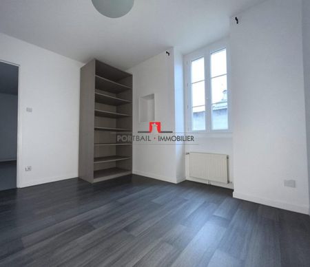 APPARTEMENT T3 BOURG SUR GIRONDE - Photo 3
