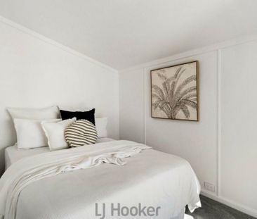 Waterfront Living in Sought-After Eleebana - Photo 5