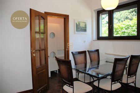 Na wynajem wygodny apartament z garażem i ogrodem - Zdjęcie 5