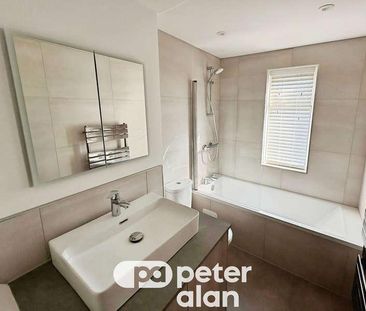 Balmoral Road, NP19 - Photo 4