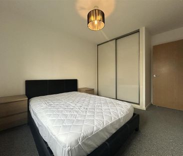 2 bedroom apartment to rent - Photo 5