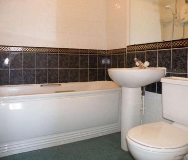 Darby Vale, Quelm Park, Warfield, Berkshire, RG42 - Photo 5