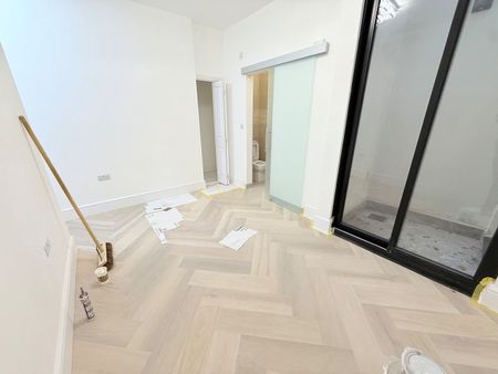 4 Bed Flat, Hammersmith, W6 - Photo 2