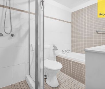 Modern Living on the Parramatta Border - Photo 6