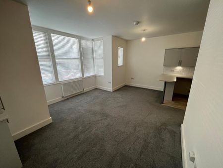 1 bedroom apartment to rent - Photo 4