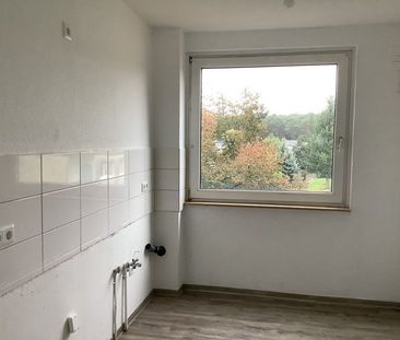 Geräumige 3-Zimmer-Wohnung mit Balkon - Foto 1
