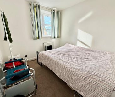 4 bedroom detached house to rent - Photo 4