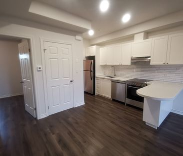 West A Luxury Condo Townhouse 1 Bedroom For Rent - Photo 1