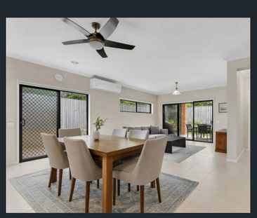 Perfect Family Home for Lease in Pasadena Estate - Photo 3