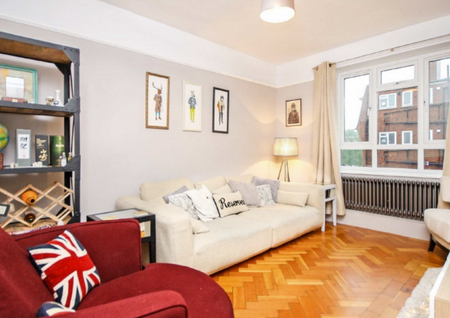 2 bedroom flat to rent - Photo 3