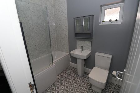 5 bedroom house share to rent - Photo 5