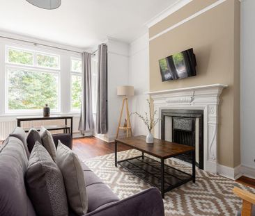 2 bedroom flat to rent - Photo 5