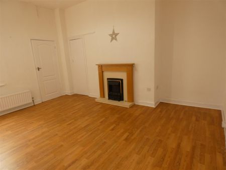 2 bed flat to rent in Emily Street, Byker, NE6 - Photo 3