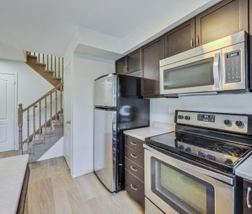 For Lease - 19 Hays Boulevard Unit# 4, Oakville, Ontario - Photo 3