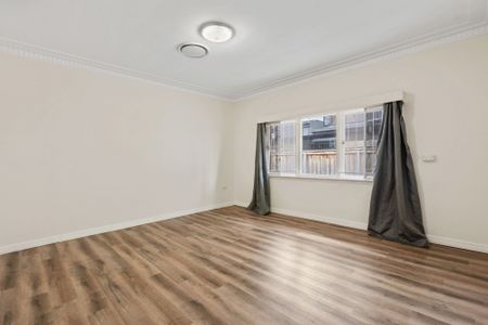 1/100 Norman Crescent, Norman Park QLD 4170 - Apartment For Rent | Domain - Photo 3