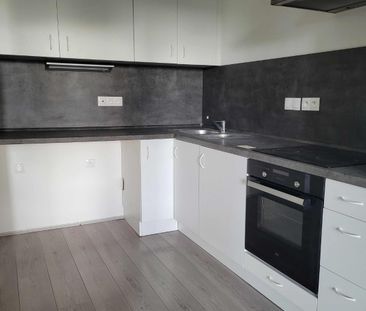 Location Appartement 3 pièces 63m² VIESLY 59271 - Photo 4