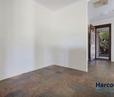 FRESHLY PAINTED FAMILY HOME - Photo 6